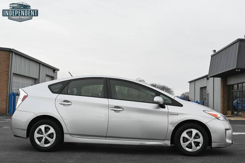 2012 Toyota Prius Two