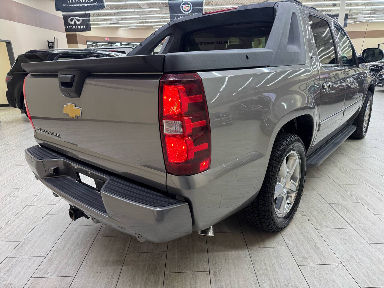 2012 Chevrolet Avalanche for sale at DFW Auto & Services Inc in Fort Worth, TX