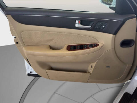 2014 Hyundai Genesis 5.0L R-Spec