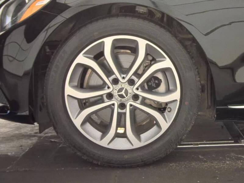 2018 Mercedes-Benz C-Class C 300