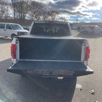 2017 Ford F-150 Platinum