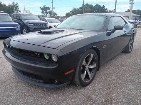 2016 Dodge Challenger R/T Shaker