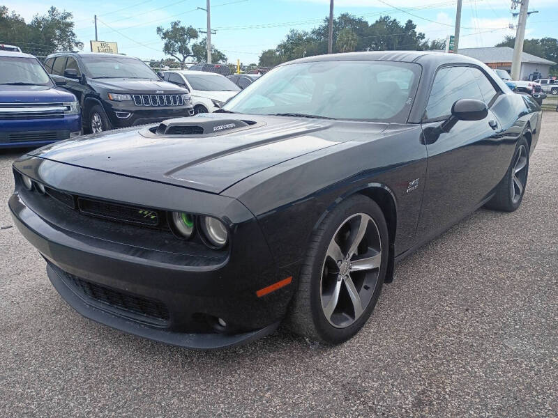 2016 Dodge Challenger R/T Shaker