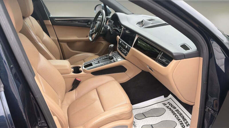 2019 Porsche Macan