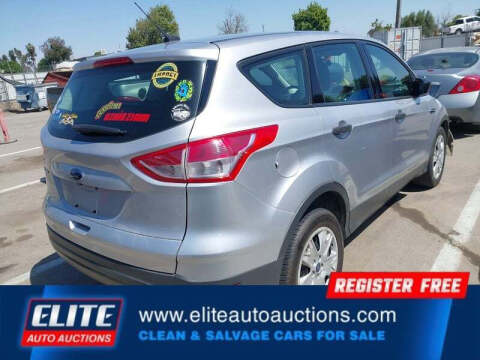 2016 Ford Escape S
