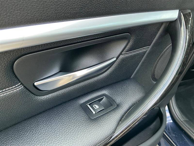 2017 BMW 3 Series 330i xDrive