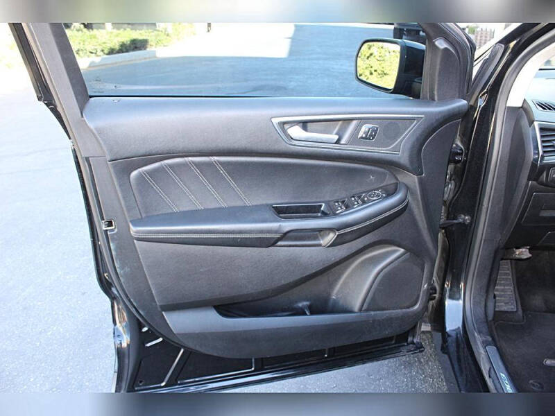 2015 Ford Edge Sport