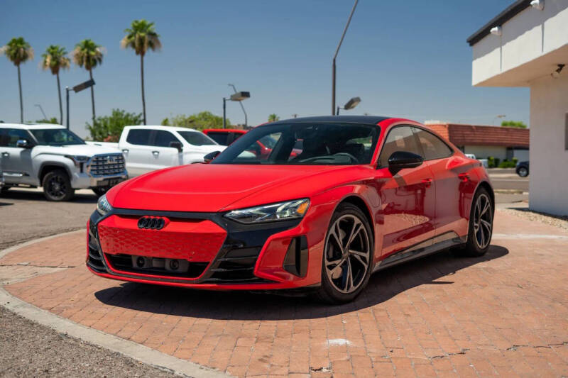 2023 Audi e-tron GT quattro Prestige