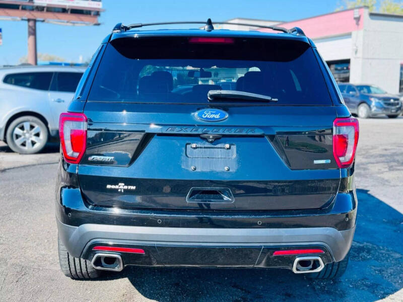 2017 Ford Explorer Sport