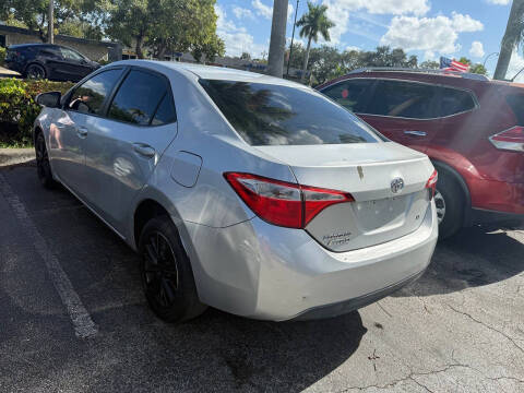 2014 Toyota Corolla LE