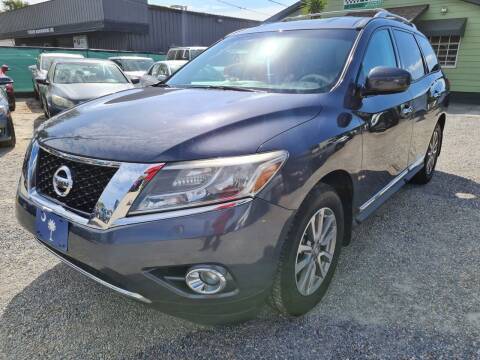 2014 Nissan Pathfinder for sale at Velocity Autos in Winter Park FL