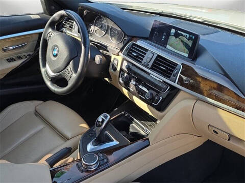 2017 BMW 3 Series 330i