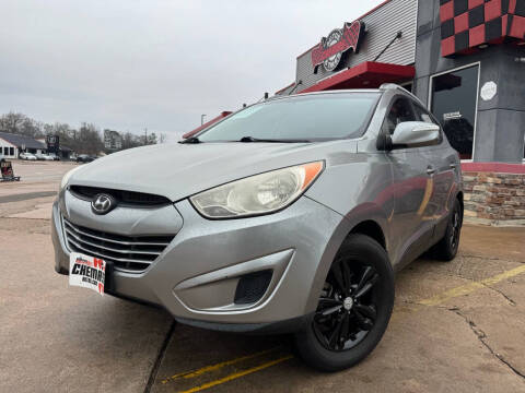 2012 Hyundai Tucson for sale at Chema's Autos & Tires in Tyler TX