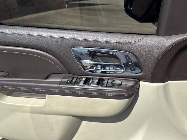 2011 Cadillac Escalade Platinum Edition