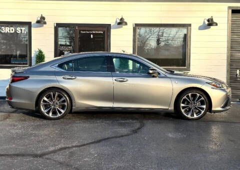 2020 Lexus ES 350 F SPORT