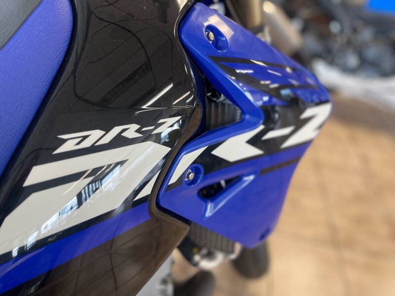 2024 Suzuki DR-Z400SM