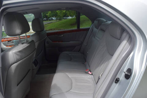 2005 Lexus LS 430
