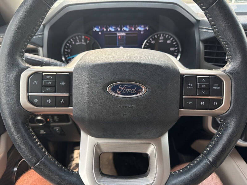 2024 Ford Expedition XLT