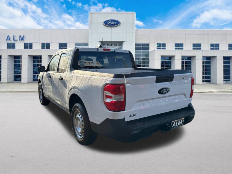 2025 Ford Maverick XL