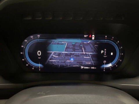 2025 Volvo XC90 B5 Core Bright Theme