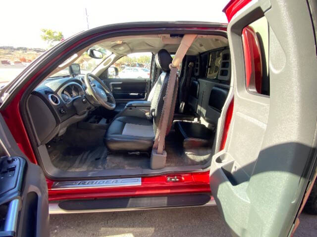 2006 Mitsubishi Raider Duro Cross V8