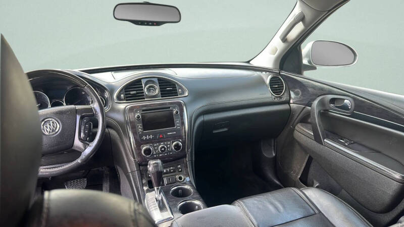 2017 Buick Enclave Leather