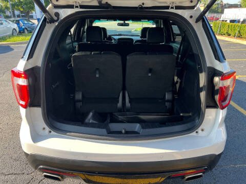 2016 Ford Explorer Sport