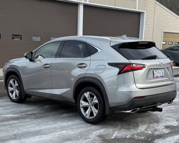 2017 Lexus NX 200t