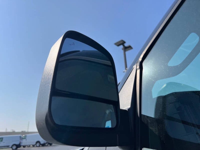 Used 2024 Chevrolet Express Passenger LT with VIN 1GAZGPF77R1227444 for sale in Wood River, IL