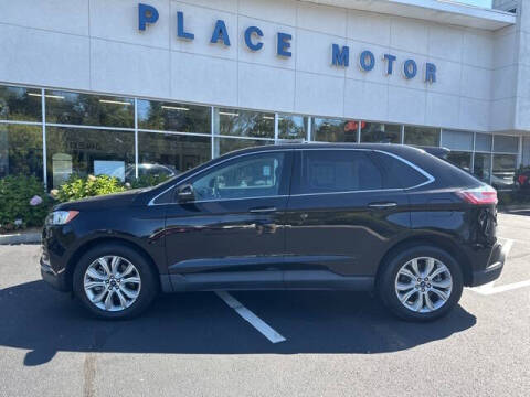 2022 Ford Edge Titanium