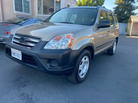 2005 Honda CR-V for sale at Ronnie Motors LLC in San Jose CA