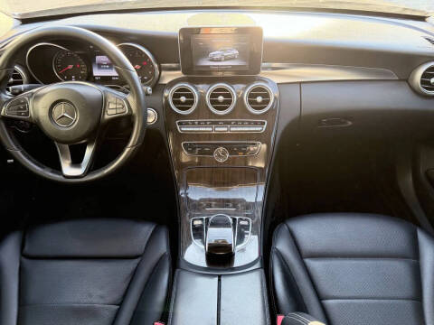 2015 Mercedes-Benz C-Class C 300