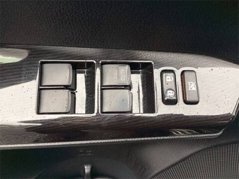 2017 Toyota RAV4 Hybrid SE