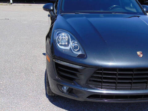 2017 Porsche Macan