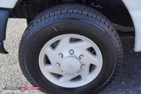 2009 Ford E-Series E-150