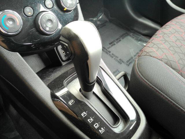 2017 Chevrolet Sonic LT Auto