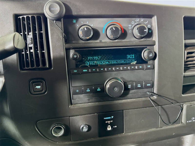 2020 GMC Savana 2500