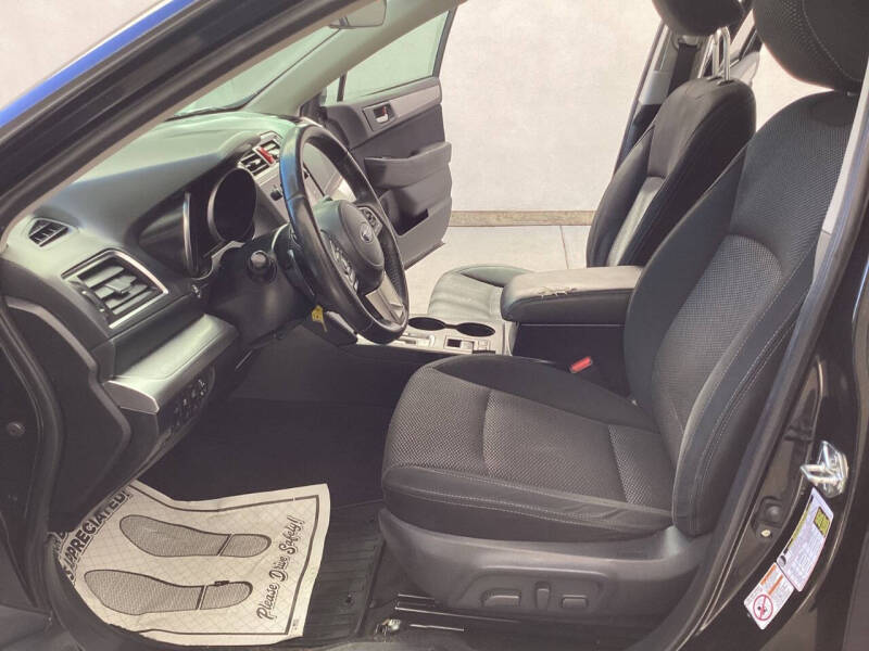 2017 Subaru Outback 2.5i Premium