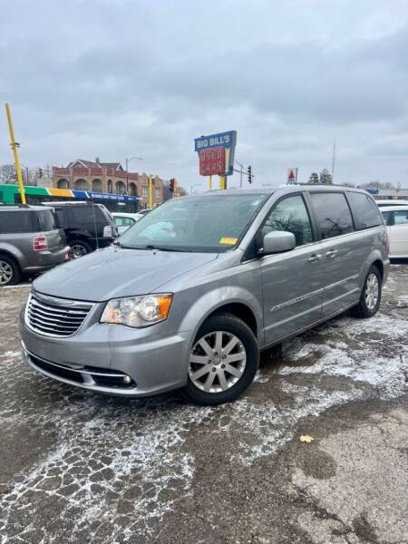 2015 Chrysler Town and Country for sale at Big Bills in Milwaukee WI