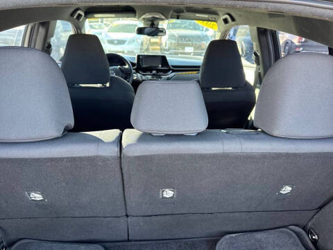 2018 Toyota C-HR XLE Premium