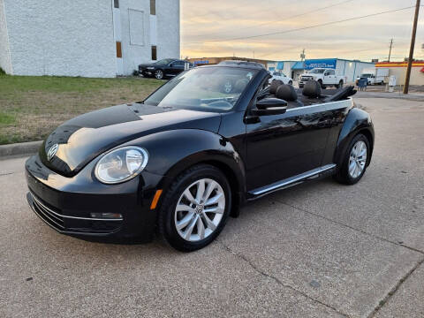 2013 Volkswagen Beetle Convertible for sale at DFW Autohaus in Dallas TX