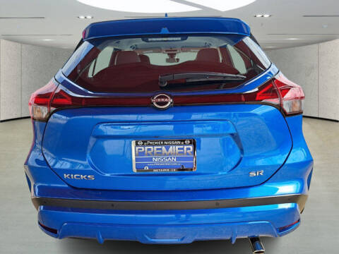 2023 Nissan Kicks SR