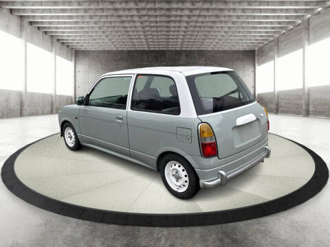 2000 Daihatsu Mira