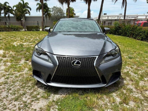 2015 Lexus IS 250 Crafted Line