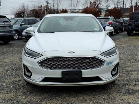 2020 Ford Fusion Energi Titanium