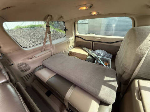 2004 Ford Excursion Eddie Bauer