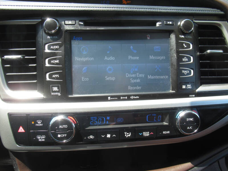 2017 Toyota Highlander