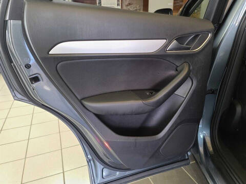 2017 Audi Q3 2.0T Premium