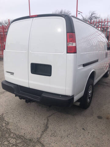 2016 Chevrolet Express 2500