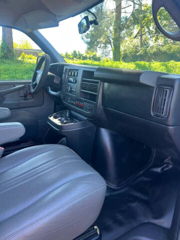 2014 Chevrolet Express 2500